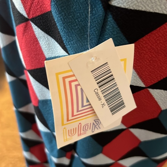 LulaRoe NWT Cassie comfy pencil skirt great for Xmas work night out size XL - Picture 3 of 3